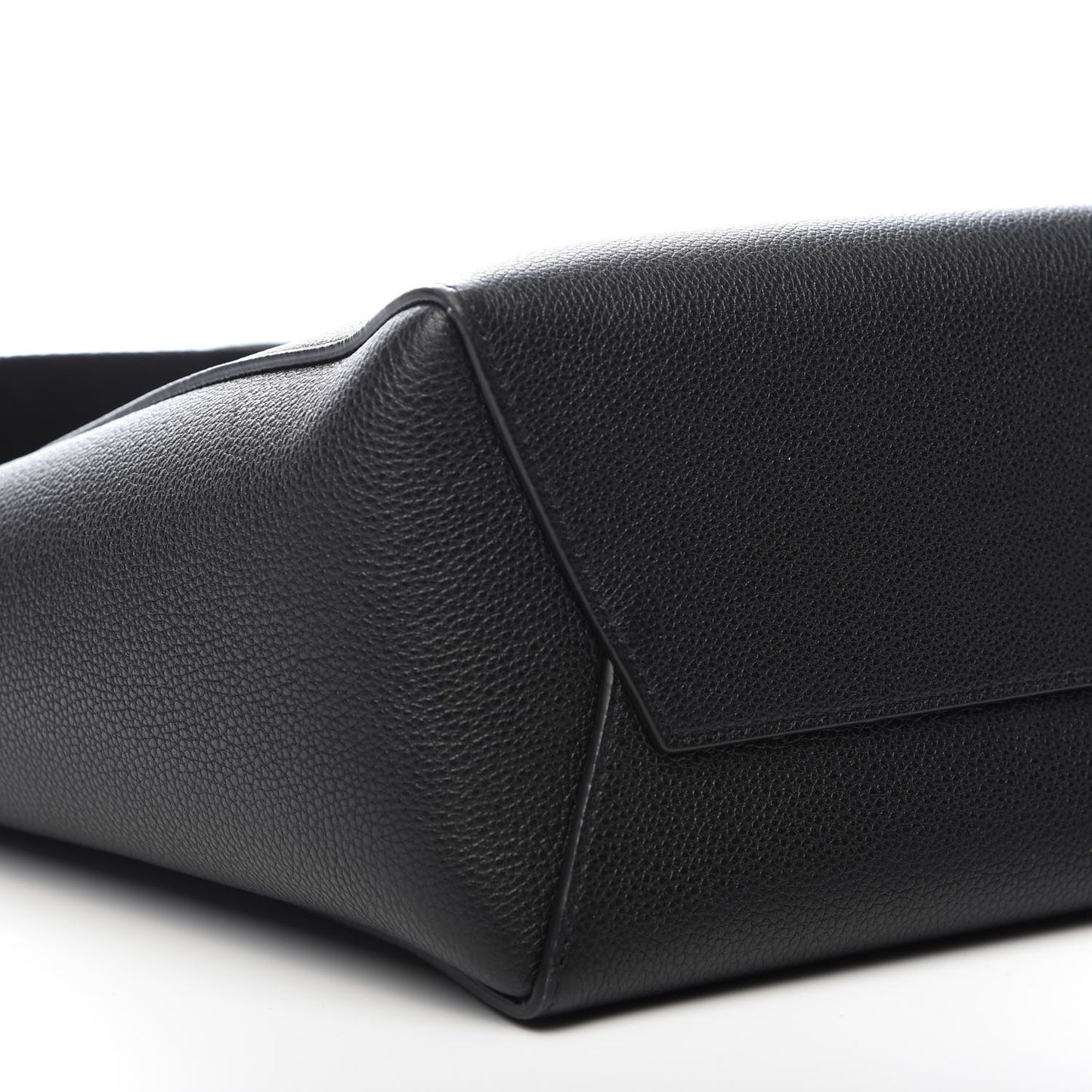 Soft Grained Calfskin Small Sangle Bucket Bag Black