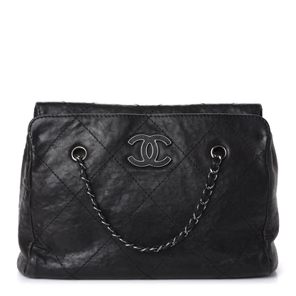 Chanel Washed Calfskin Diamond Stitch Large Hamptons Shopping Tote Black 1 of 14