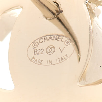 Chanel Metal CC Turnlock Earrings Gold 3 of 5