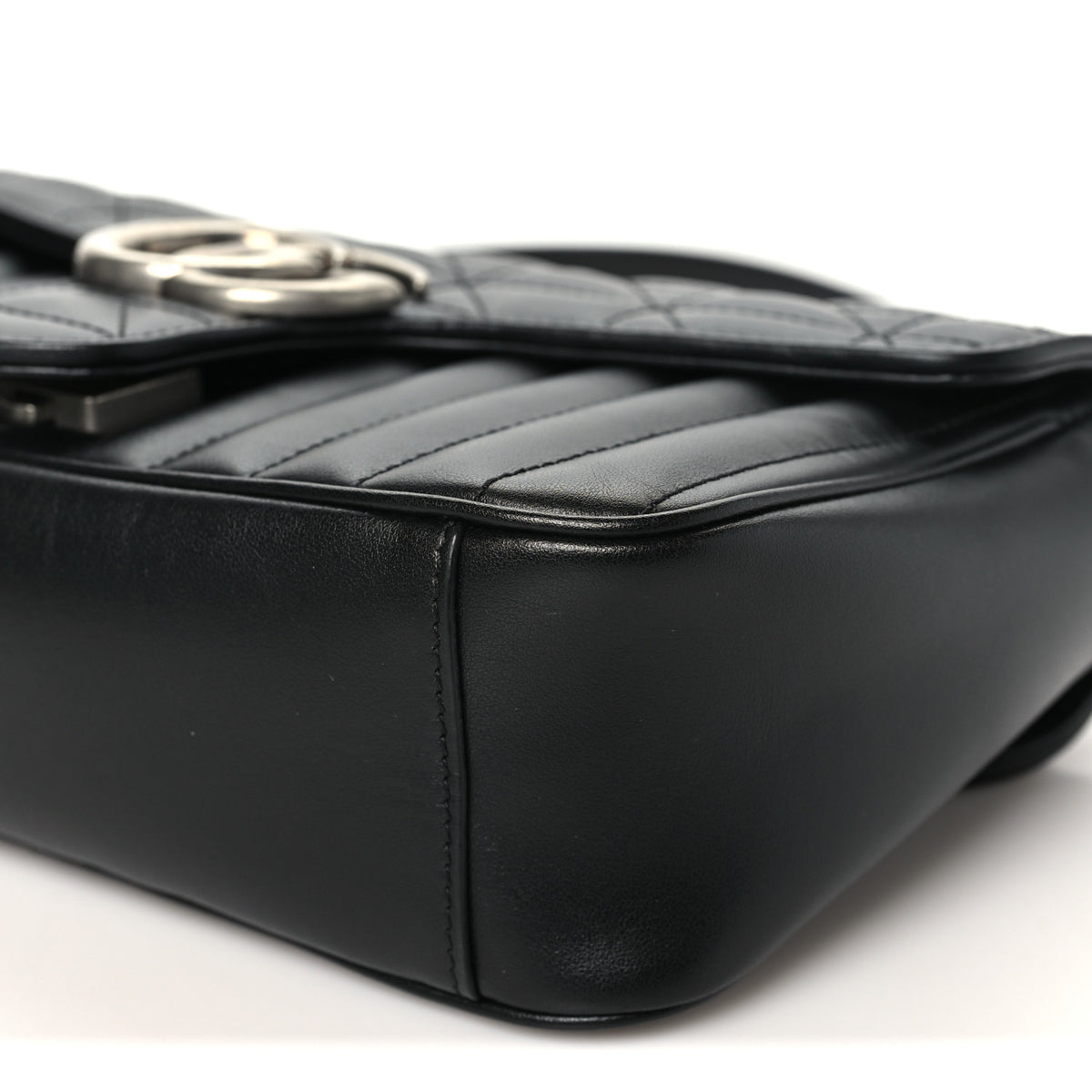 Calfskin Matelasse Aria Small GG Marmont Shoulder Bag Black
