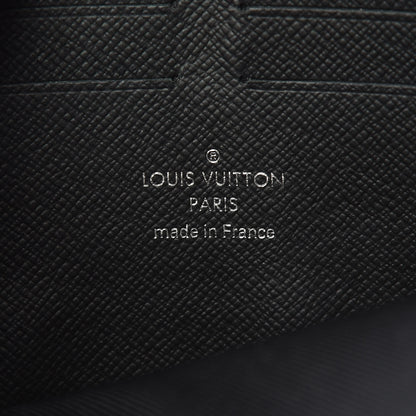 Louis Vuitton Taiga Pochette Voyage MM Black 6 of 8