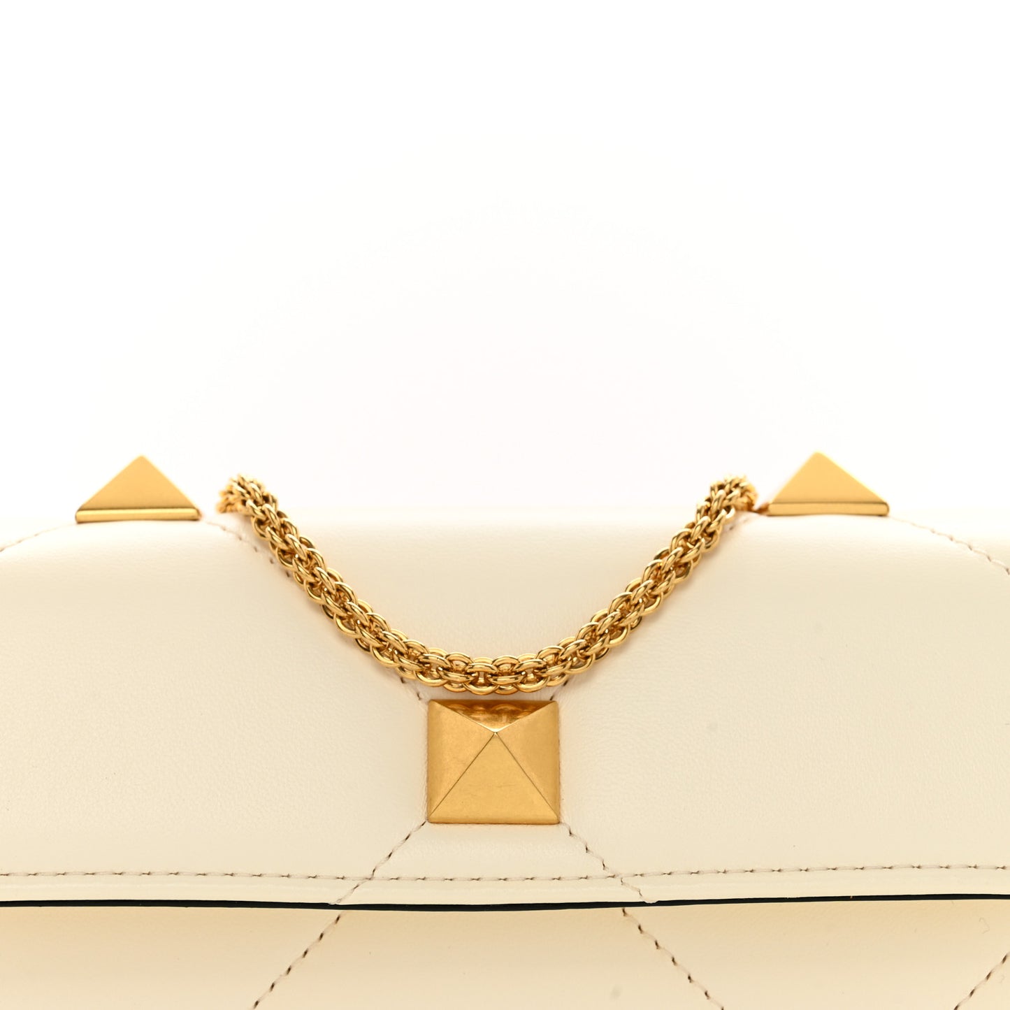 Nappa Roman Stud Wallet on Chain Ivory