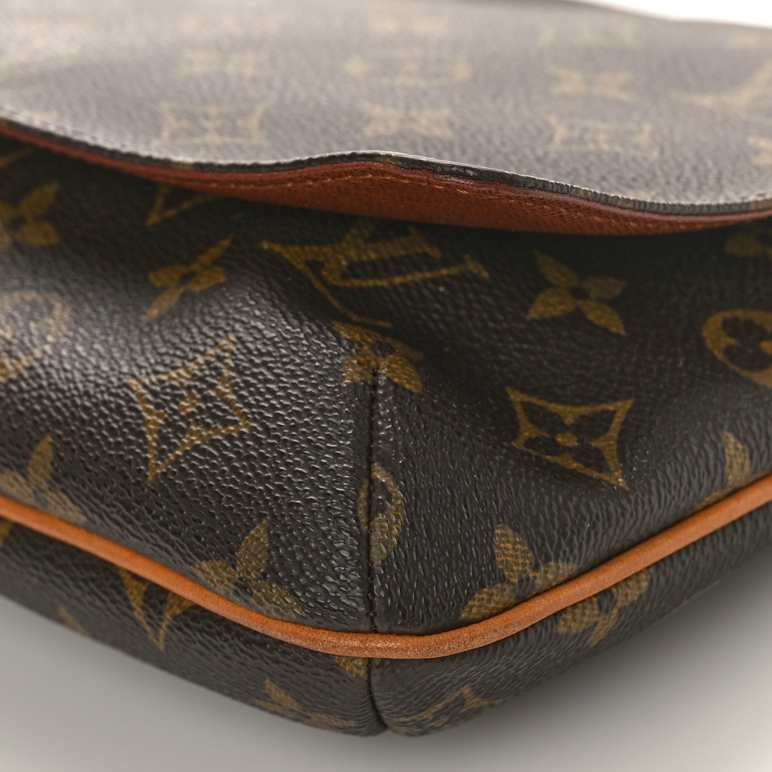 Louis Vuitton Monogram Musette Tango 9 of 10