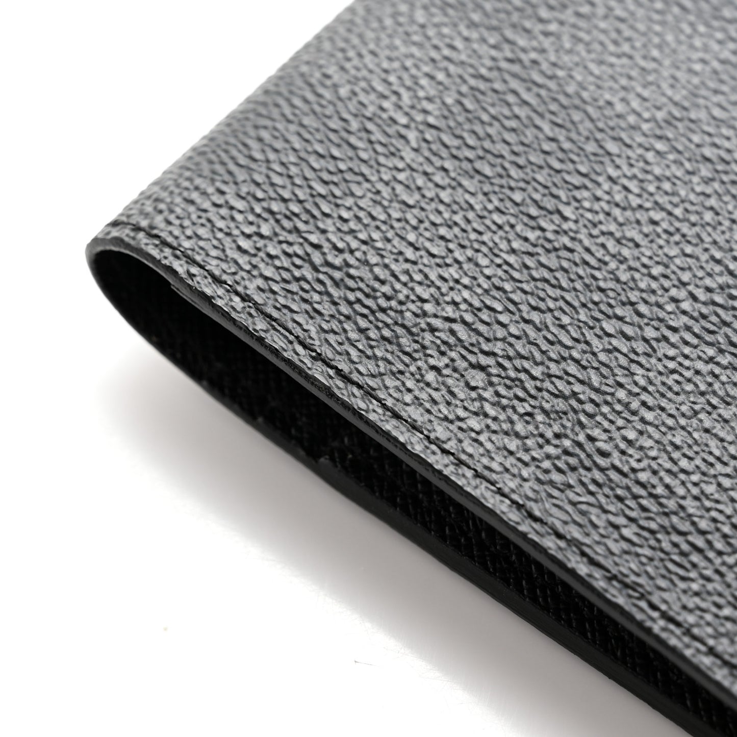 Damier Graphite Brazza Wallet