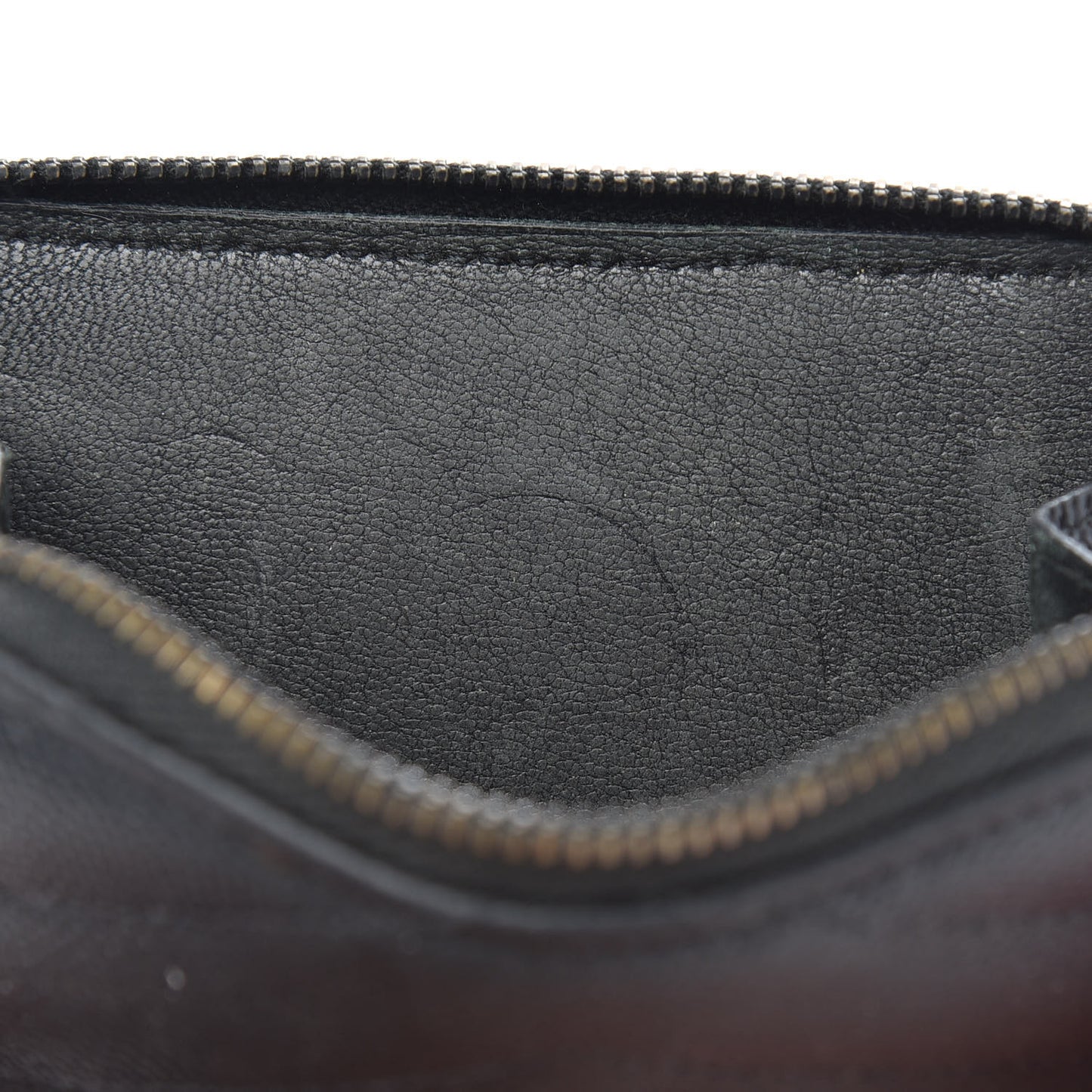 Grain De Poudre Matelasse Chevron Monogram Compact Zip Around Wallet Black