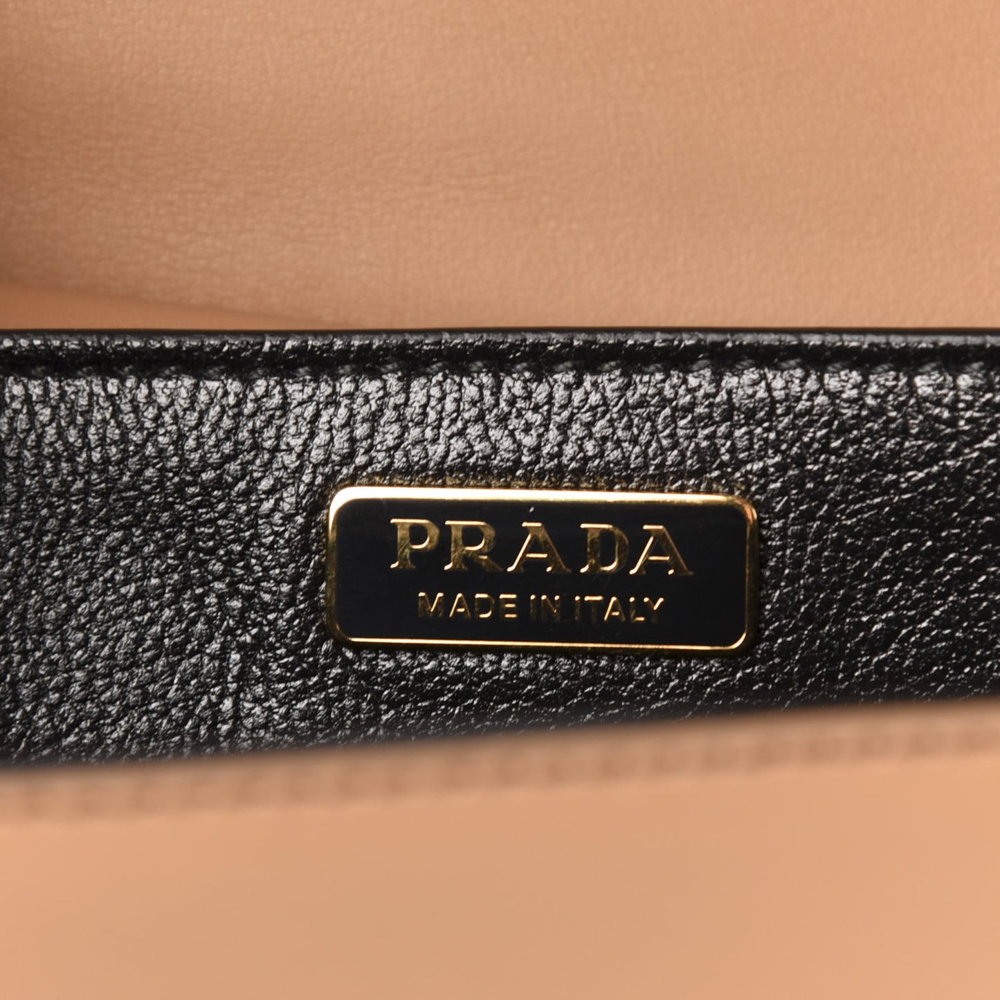 City Calfskin Saffiano Cahier Bag Caramel Black
