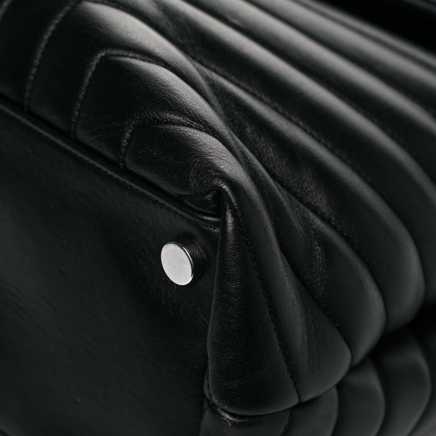 Saint Laurent Calfskin Y Quilted Monogram Large Loulou Chain Satchel Black 10 of 17