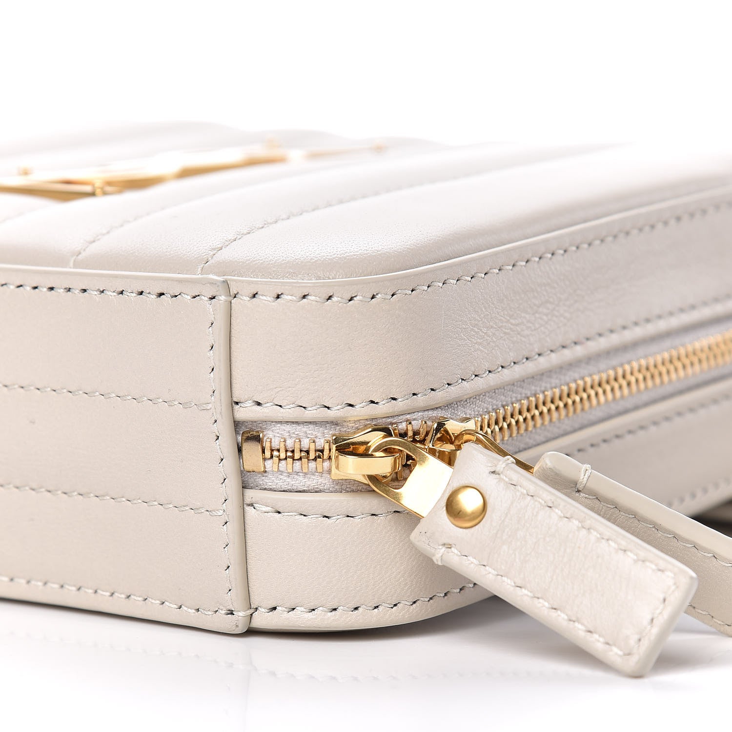 Saint Laurent Lambskin Matelasse Vicky Monogram Belt Bag Crema Soft 8 of 8