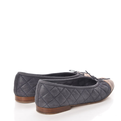 Chanel Iridescent Calfskin Quilted CC Cap Toe Ballerina Flats 37.5 Navy Tan 4 of 12
