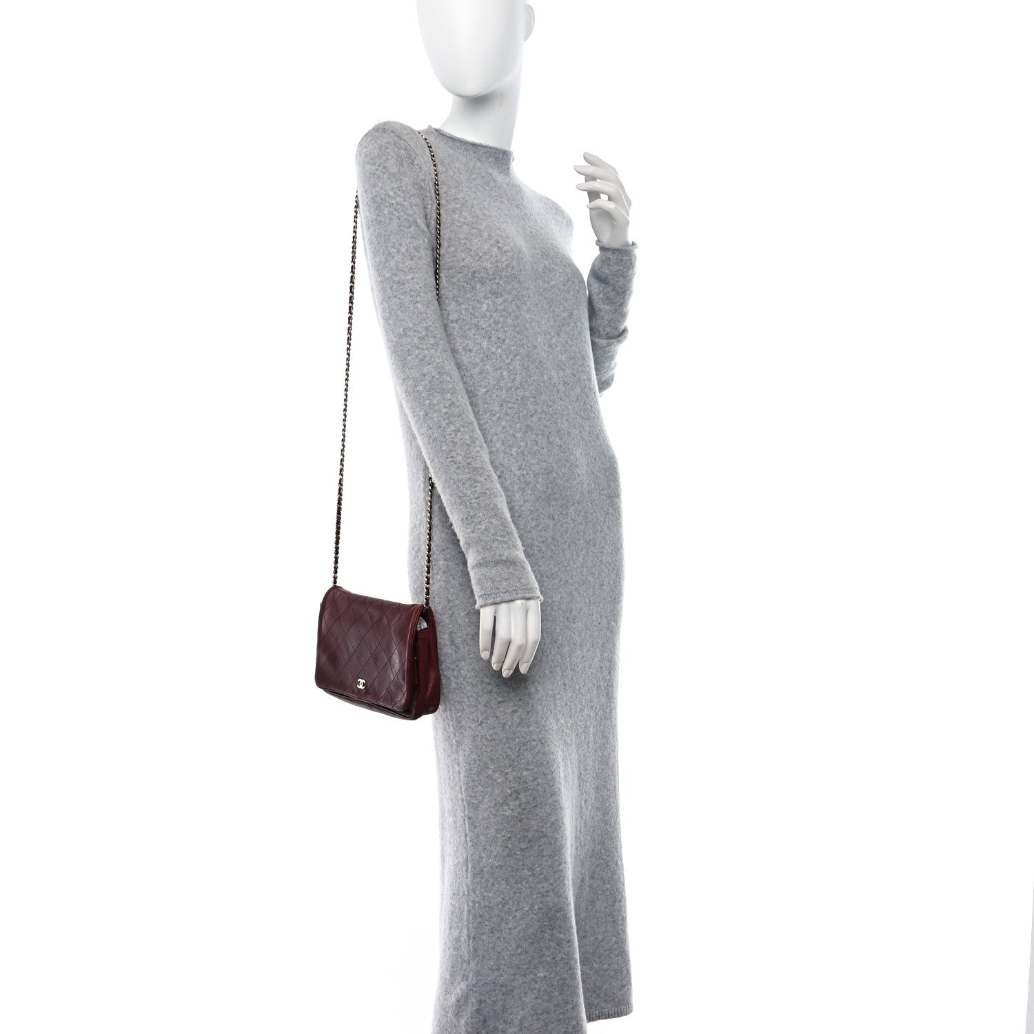 Chanel Calfskin Diamond Stitched Flap Red 2 of 11