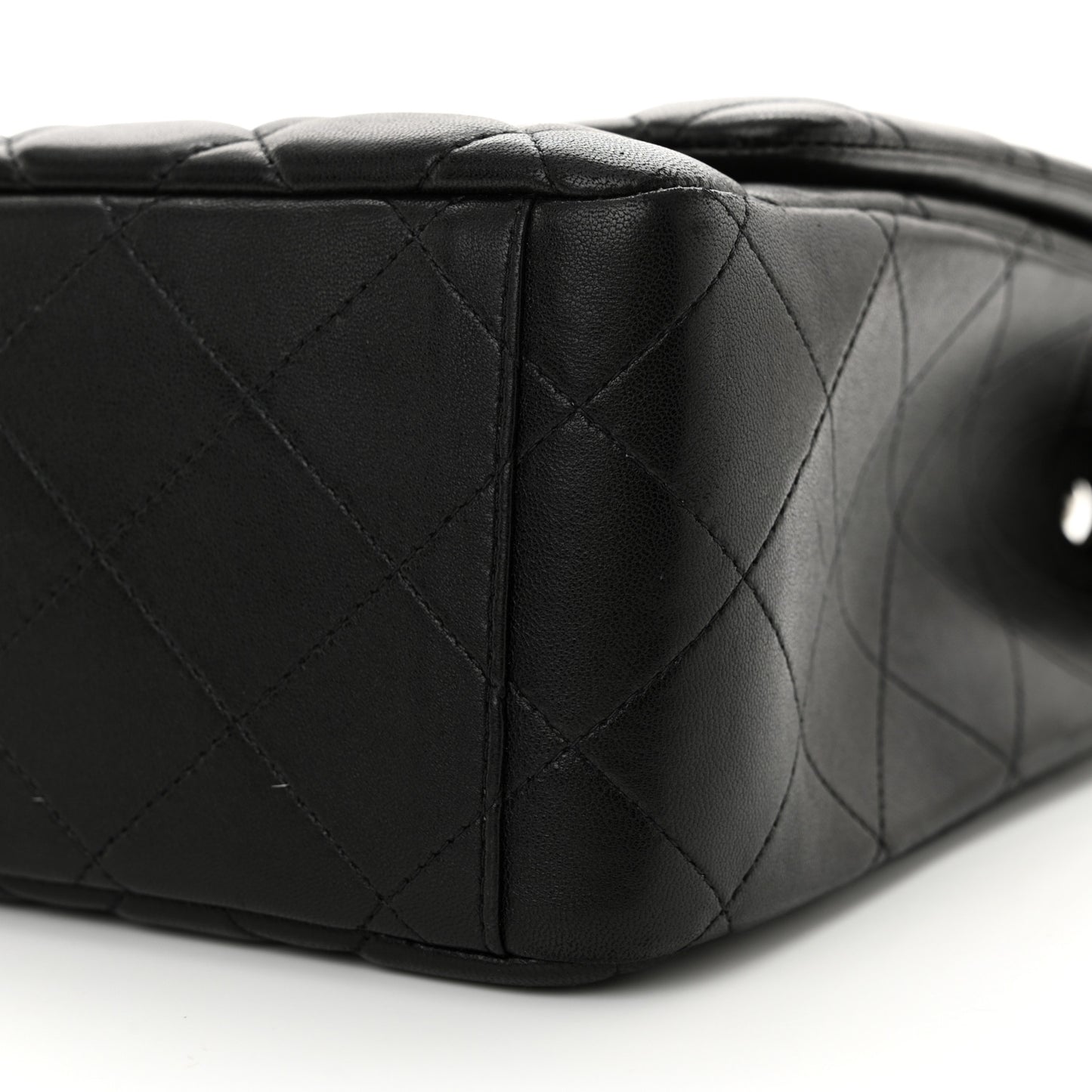 Lambskin Quilted Maxi Single Flap Black
