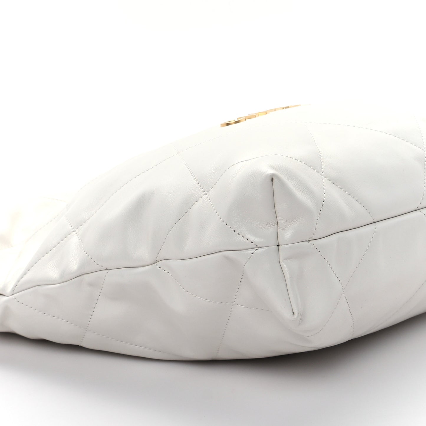 Shiny Calfskin Quilted Small Chanel 22 White