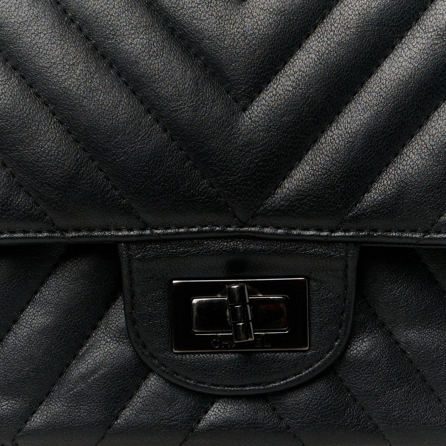 Chanel Sheepskin Chevron Quilted 2.55 Reissue 225 Double Flap So Black 8 of 10