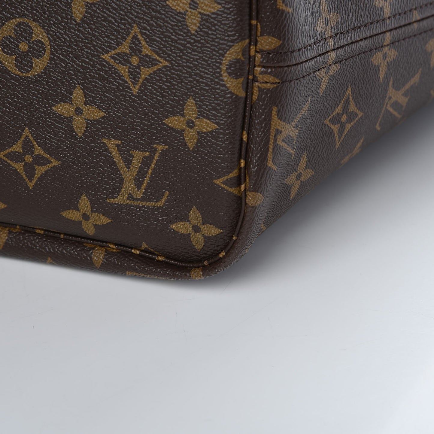 Monogram My LV World Tour Neverfull MM
