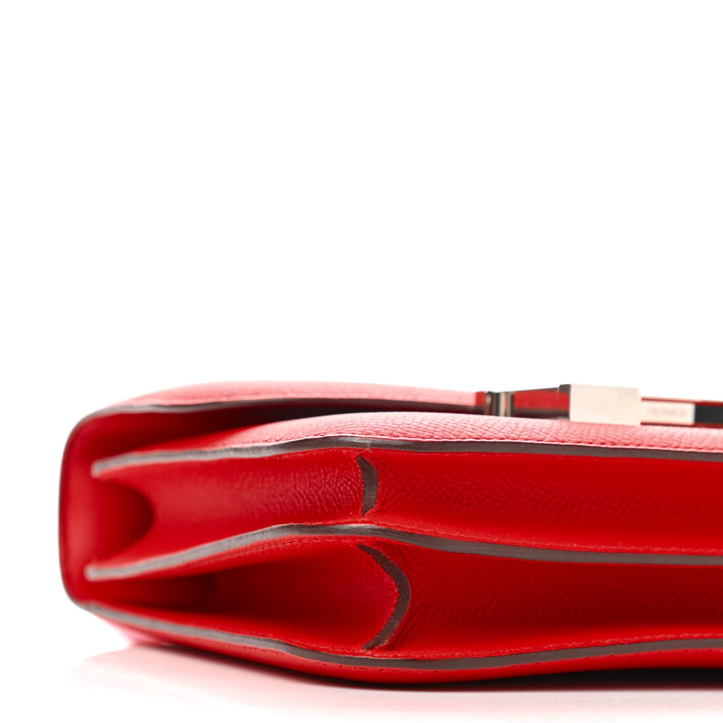 Epsom Constance 18 Rouge de Coeur