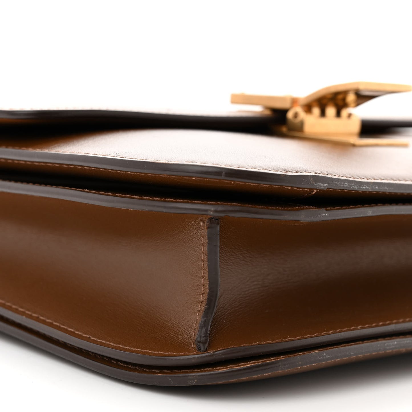 Box Calfskin Medium Classic Box Flap Bag Camel