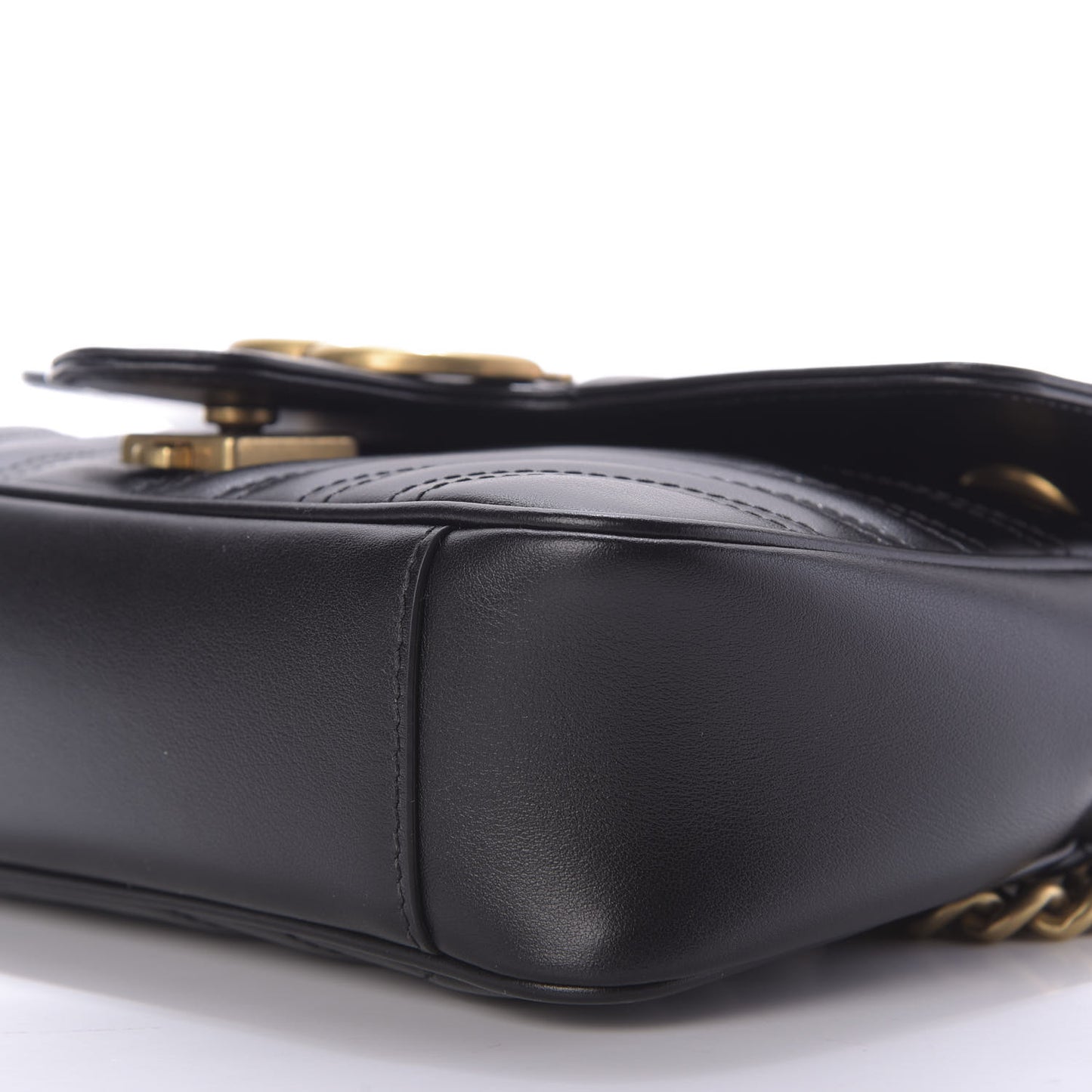 Calfskin Matelasse Mini GG Marmont Shoulder Bag Black