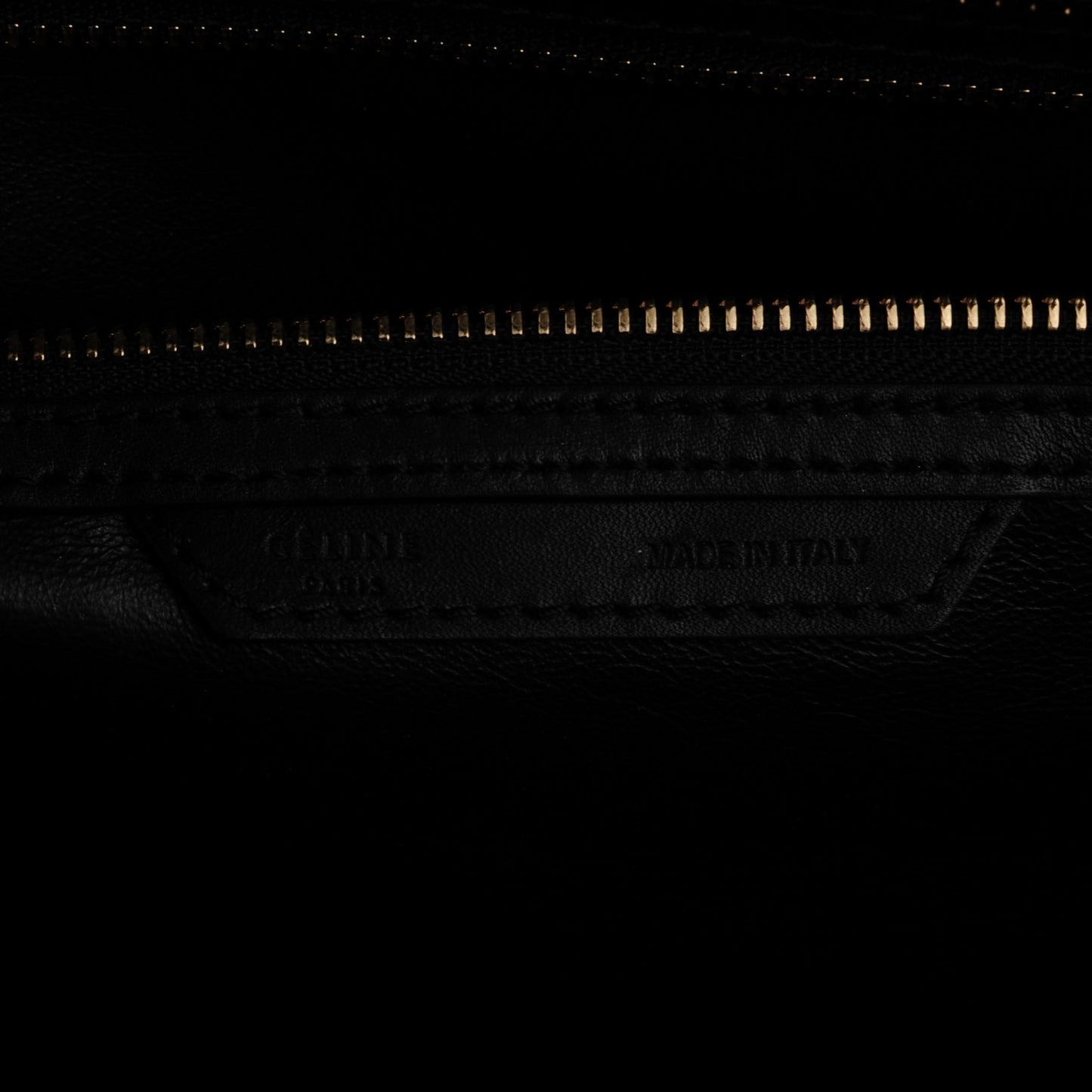 Smooth Calfskin Medium Luggage Black