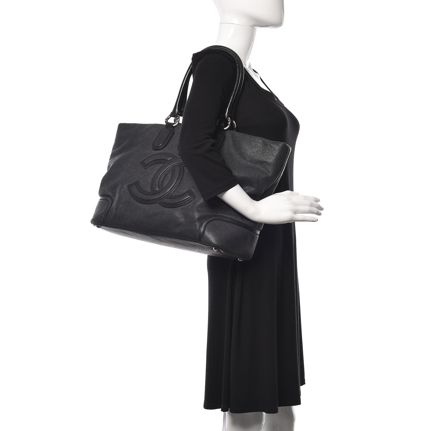 Chanel Calfskin CC Shoulder Bag Black 2 of 21