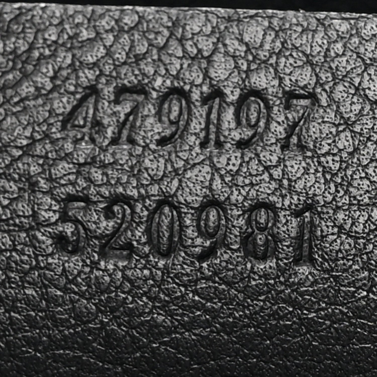 Gucci GG Supreme Monogram Medium Padlock Tote Black 7 of 14