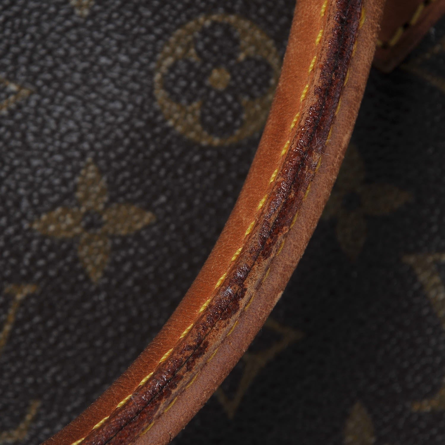 Louis Vuitton Monogram Sac Plat 7 of 17