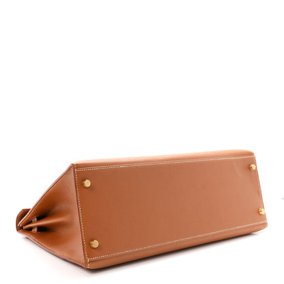 Hermes Courchevel Kelly Sellier 35 Gold 4 of 11