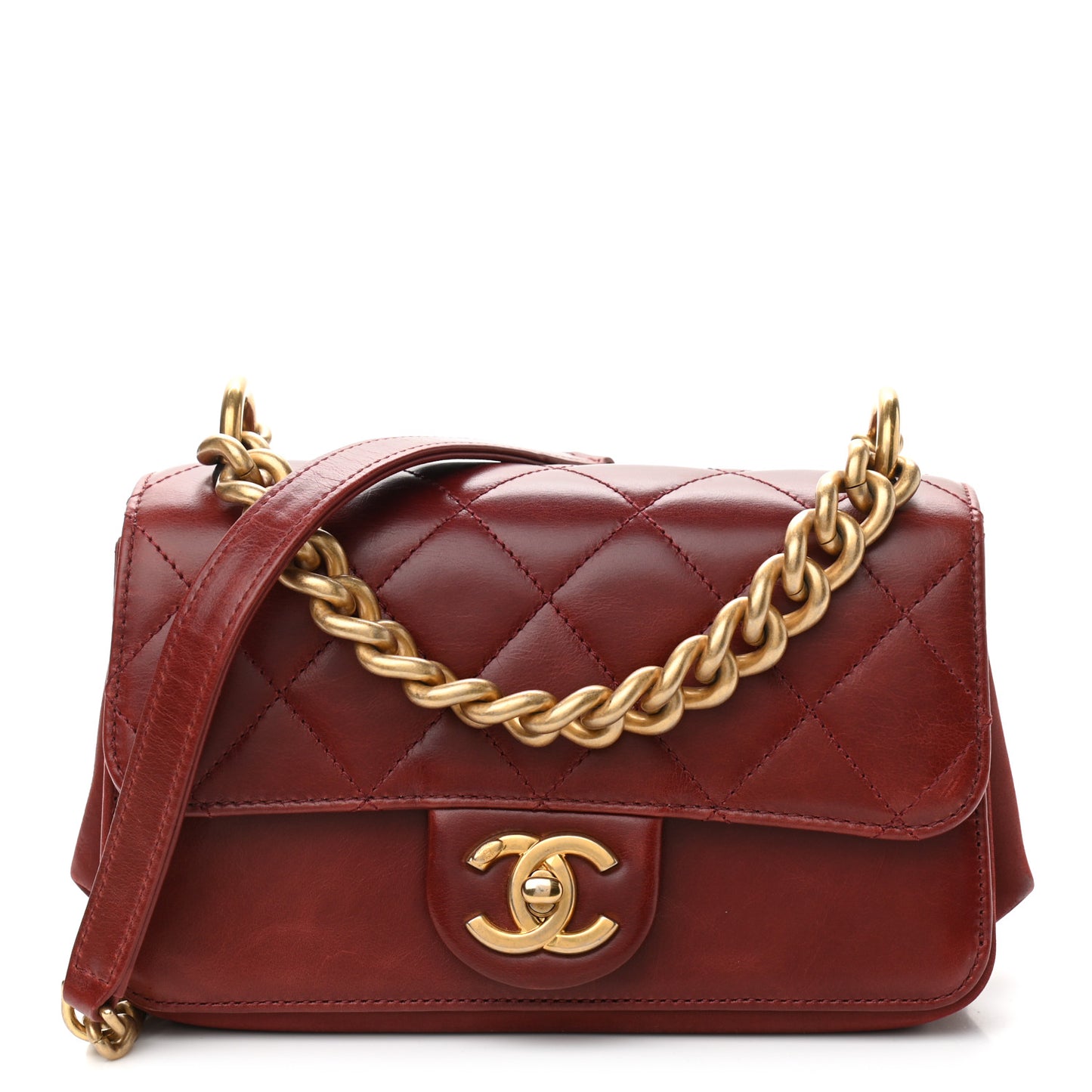 Iridescent Calfskin Quilted Small Straight Lined Flap Red