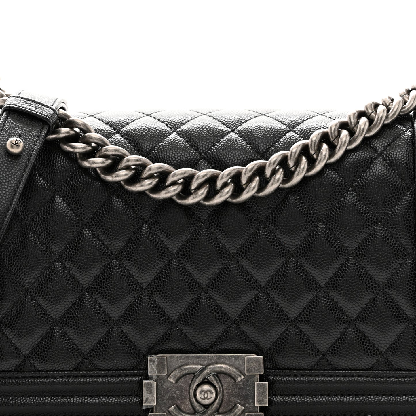 Caviar Quilted Medium Boy Flap Black
