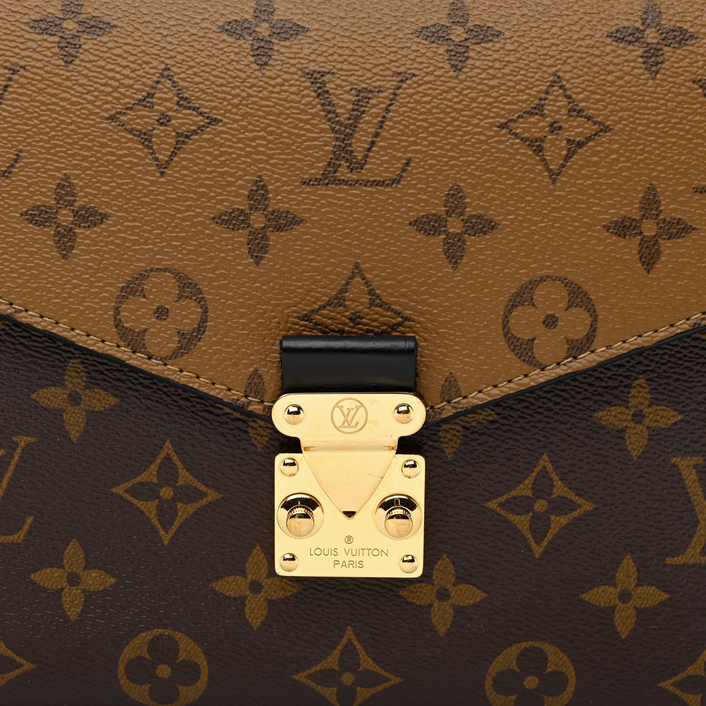 Reverse Monogram Pochette Metis