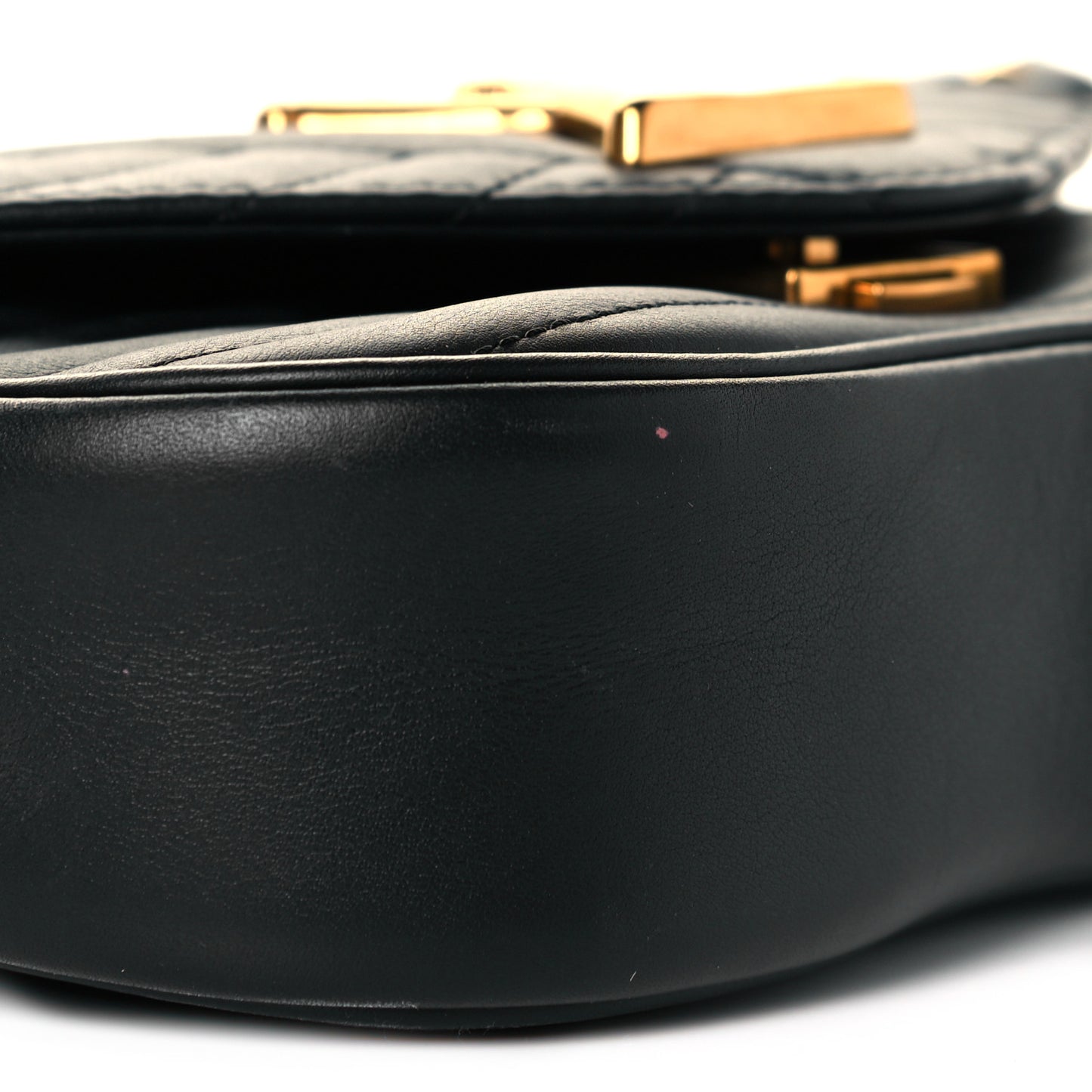 Calfskin New Wave Chain PM Black