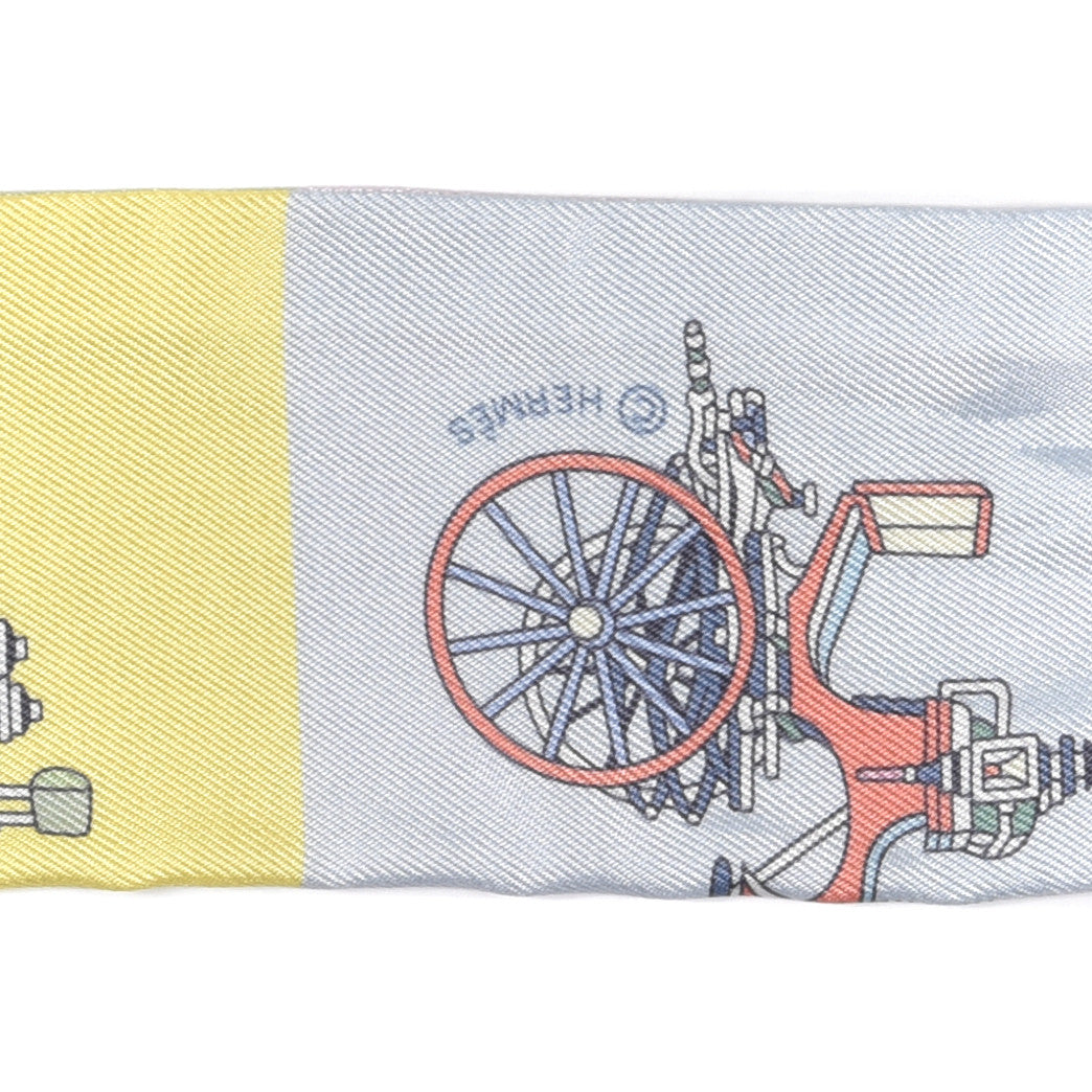 Hermes Silk Les Voitures Exquises Twilly Rose Pale Jaune Pale 3 of 4