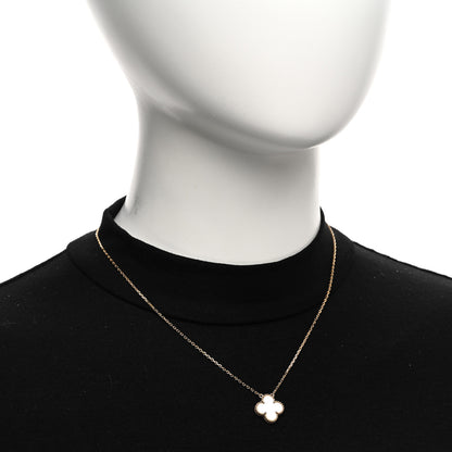 Van Cleef & Arpels 18K Yellow Gold Mother of Pearl Vintage Alhambra Pendant Necklace 2 of 4