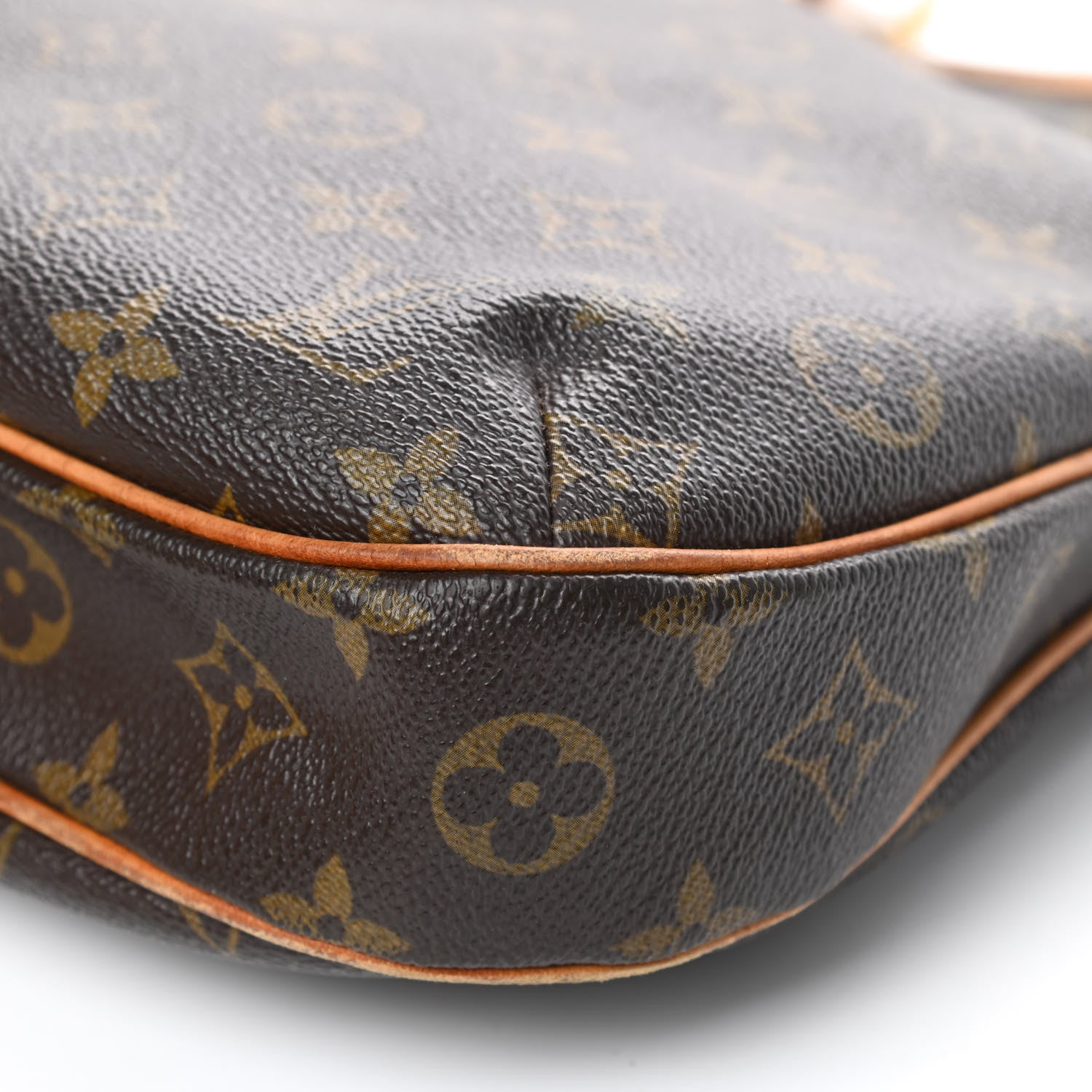 Louis Vuitton Monogram Odeon PM 9 of 15