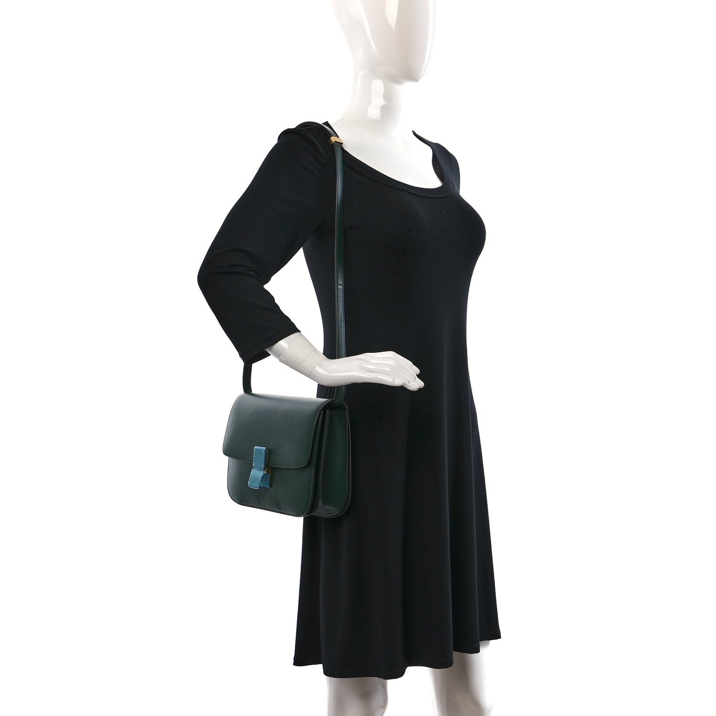 Box Calfskin Medium Classic Box Flap Bag Dark Green