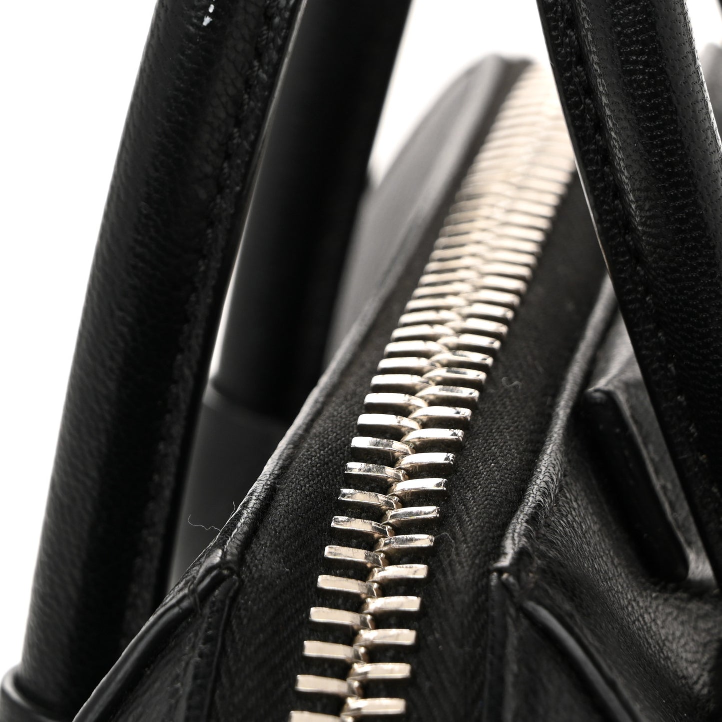 Sugar Goatskin Mini Antigona Black