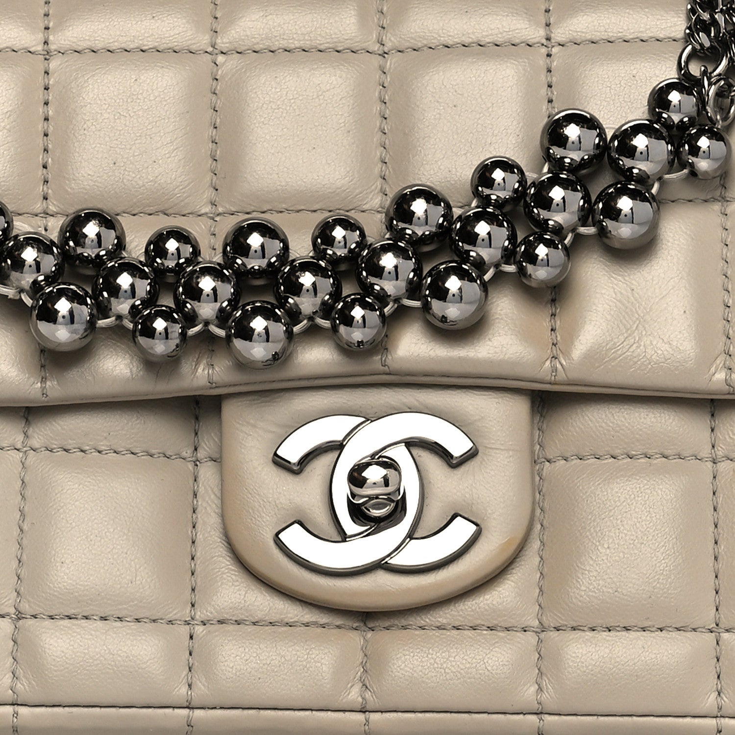 Chanel Lambskin East West Chocolate Bar Chain Flap Grey 16 of 16