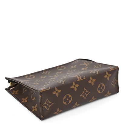 Louis Vuitton Monogram Toiletry Pouch 19 4 of 8