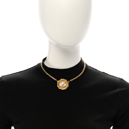 Chanel Metal Pearl Flower Necklace Gold 2 of 8