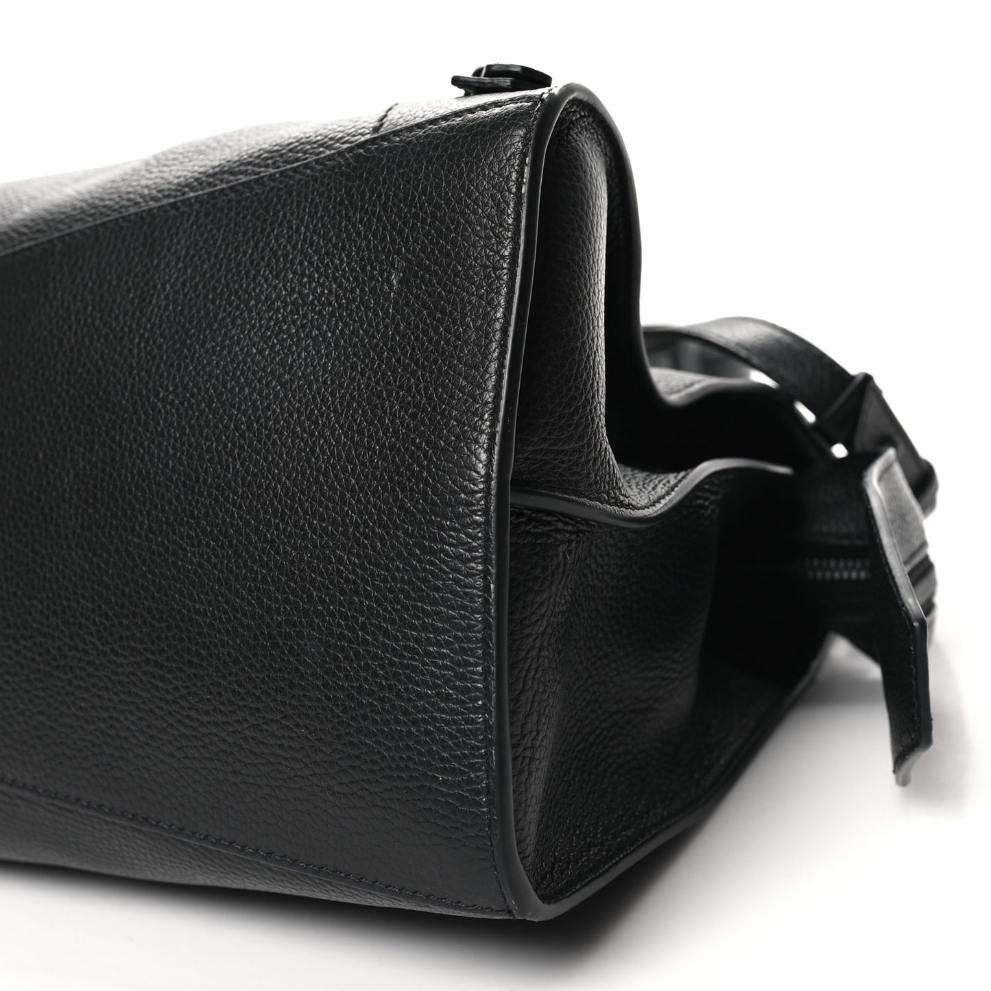 Grained Calfskin Black Hardware Neo Classic City Black