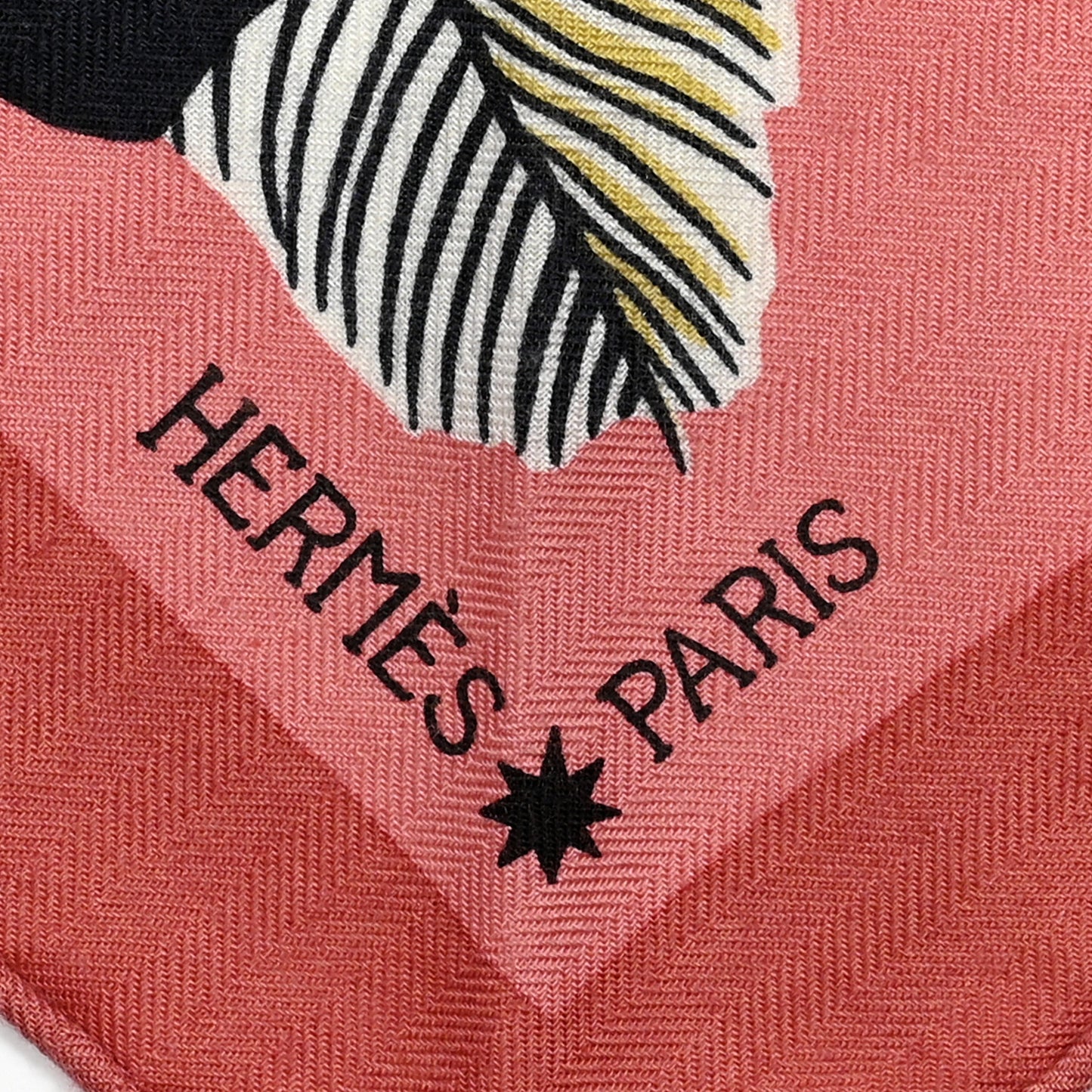 Cashmere Zebra Pegasus Pointe Triangle Scarf Vieux Rose Black White