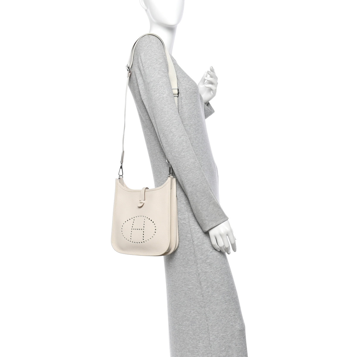 Hermes Taurillon Clemence Evelyne 23 Poche III Craie 2 of 10