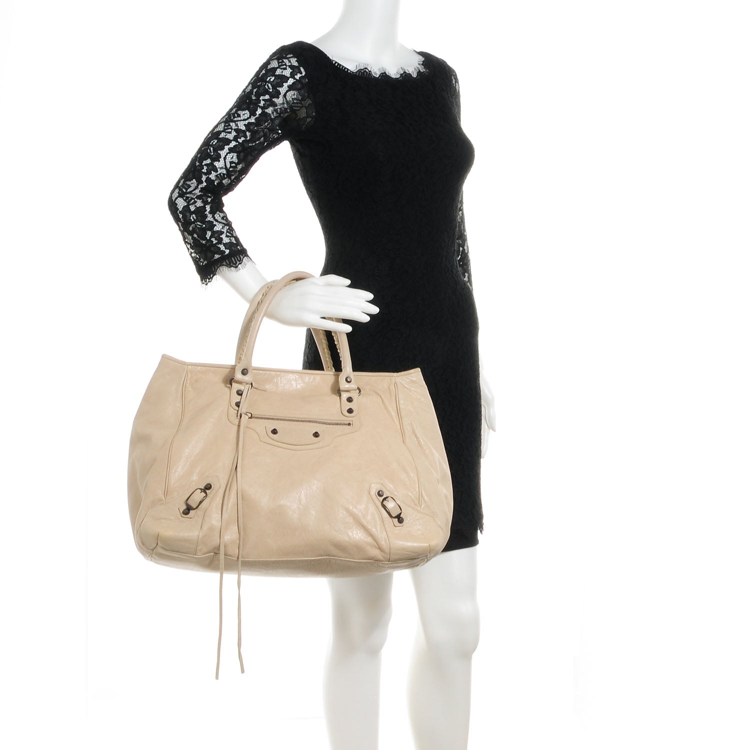 Balenciaga Agneau Large Sunday Tote Sahara 2 of 10