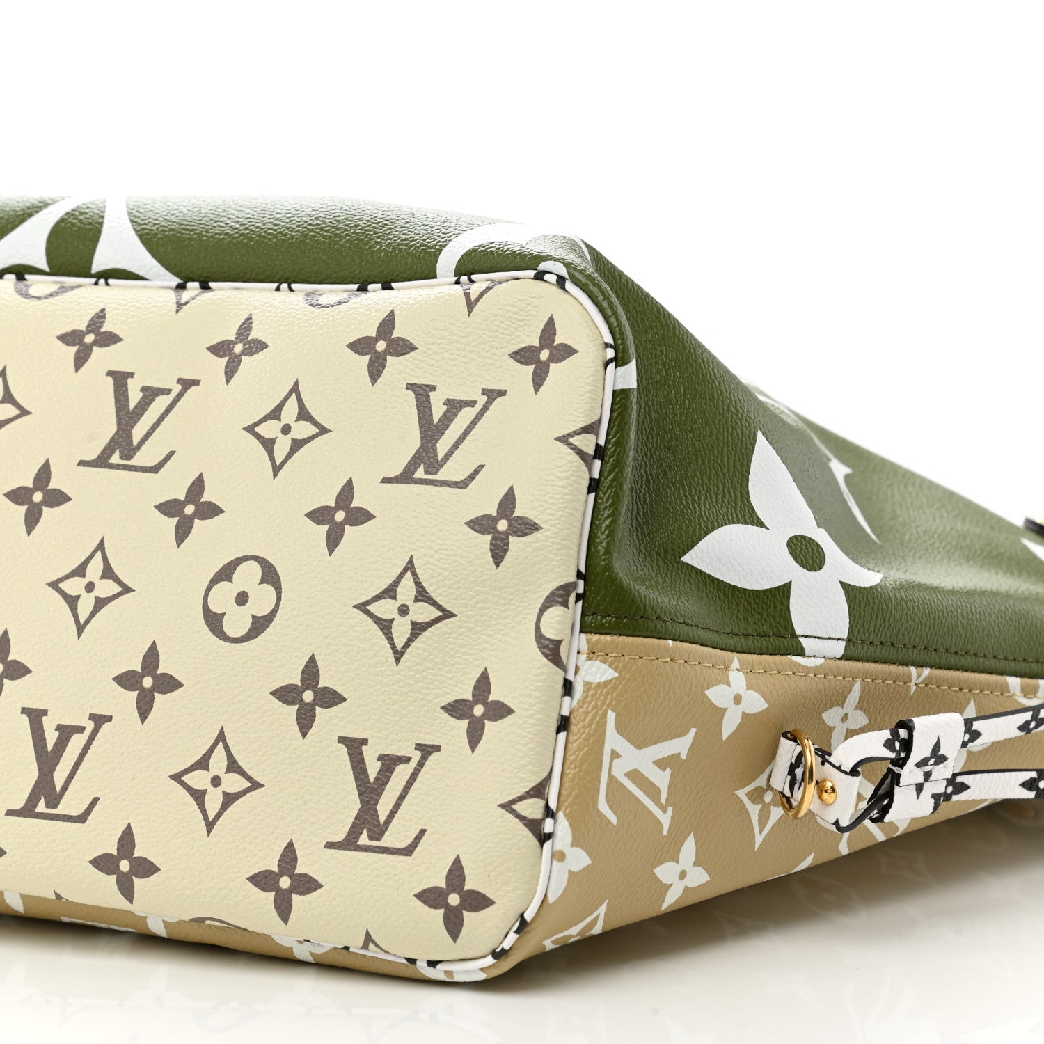 Louis Vuitton Monogram Giant Neverfull MM Kaki 7 of 12