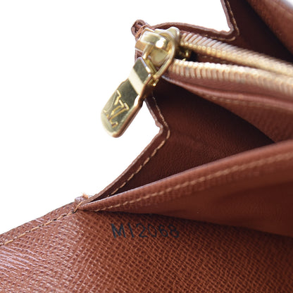 Louis Vuitton Monogram Sarah Wallet 7 of 7