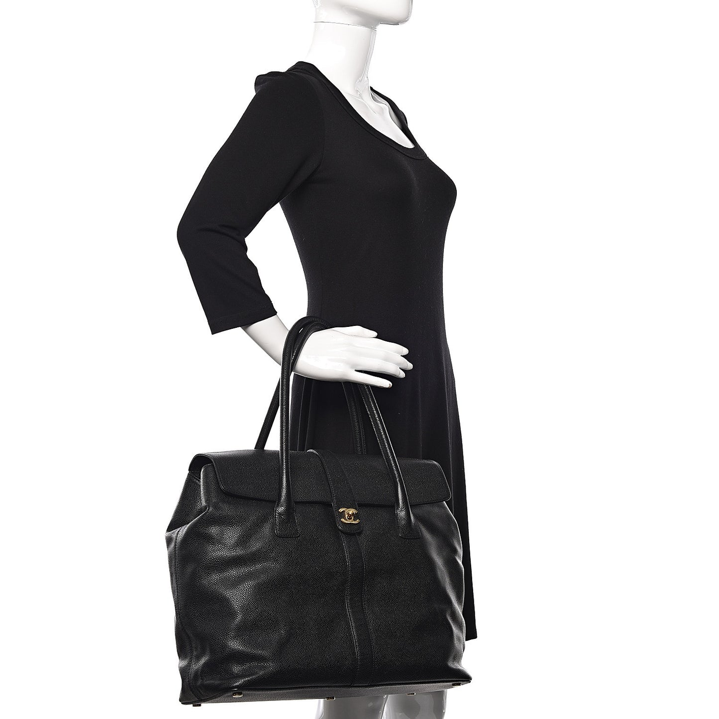 Caviar CC Tote Black
