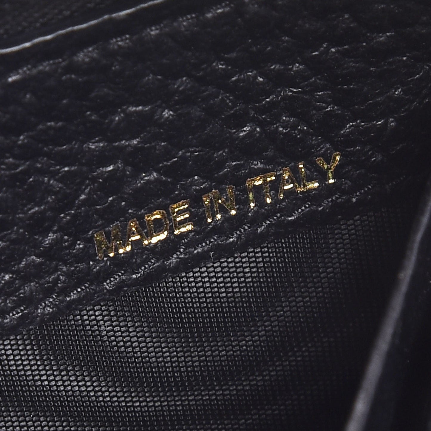Pebbled Calfskin Rockstud Zip Around Wallet Black