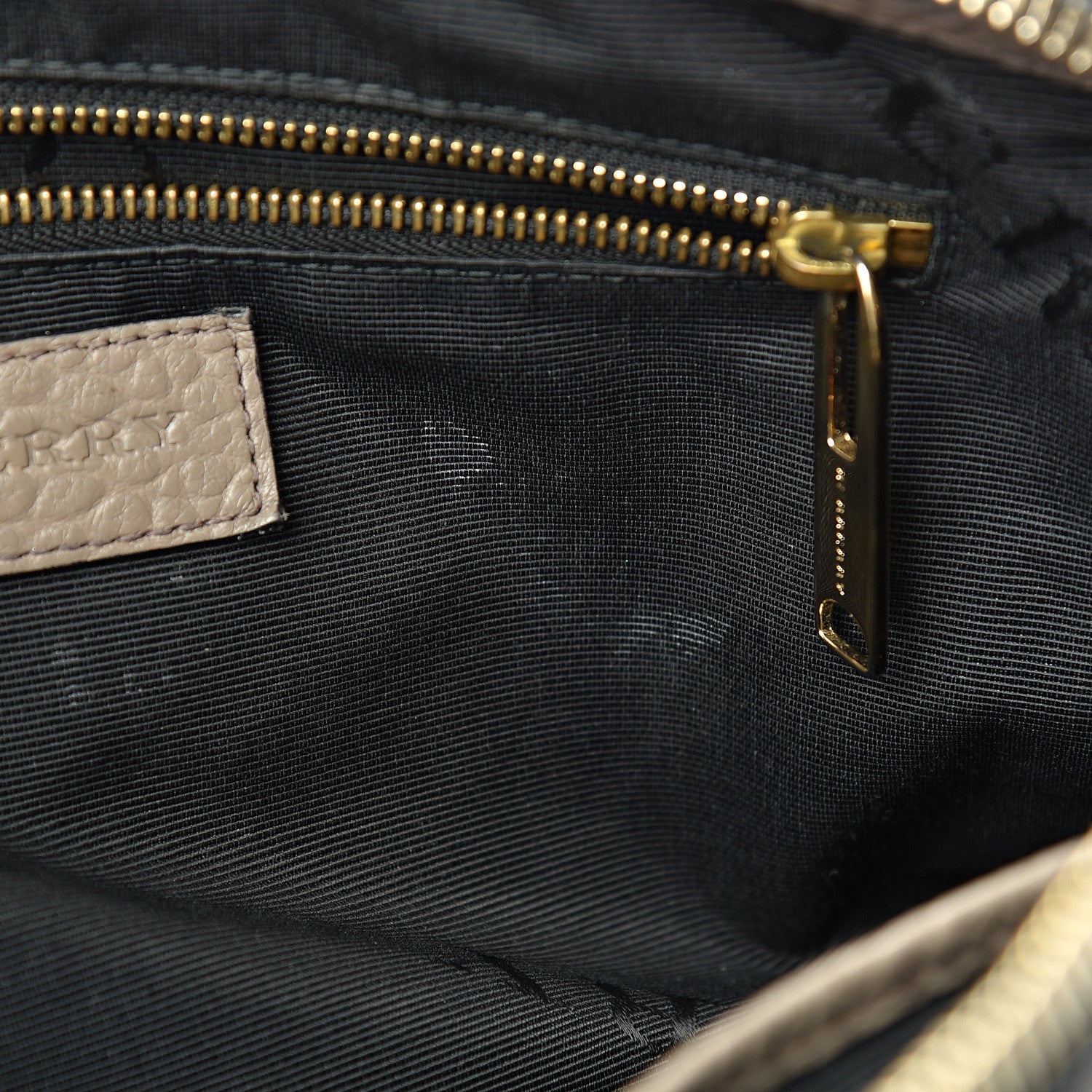 Burberry Heritage Grain Small Gladstone Pale Taupe 13 of 25
