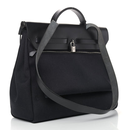 Hermes Toile Militaire Vache Hunter Laque Herbag Zip Retourne 39 MM Black 3 of 11