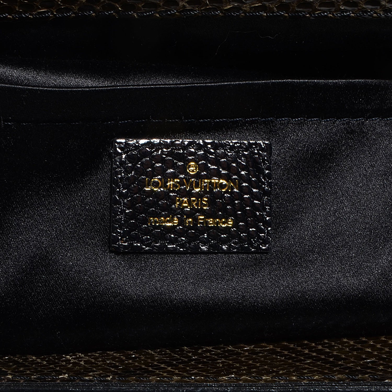 Louis Vuitton Monogram Denim Chinchilla Lizard Trapeze PM 7 of 8