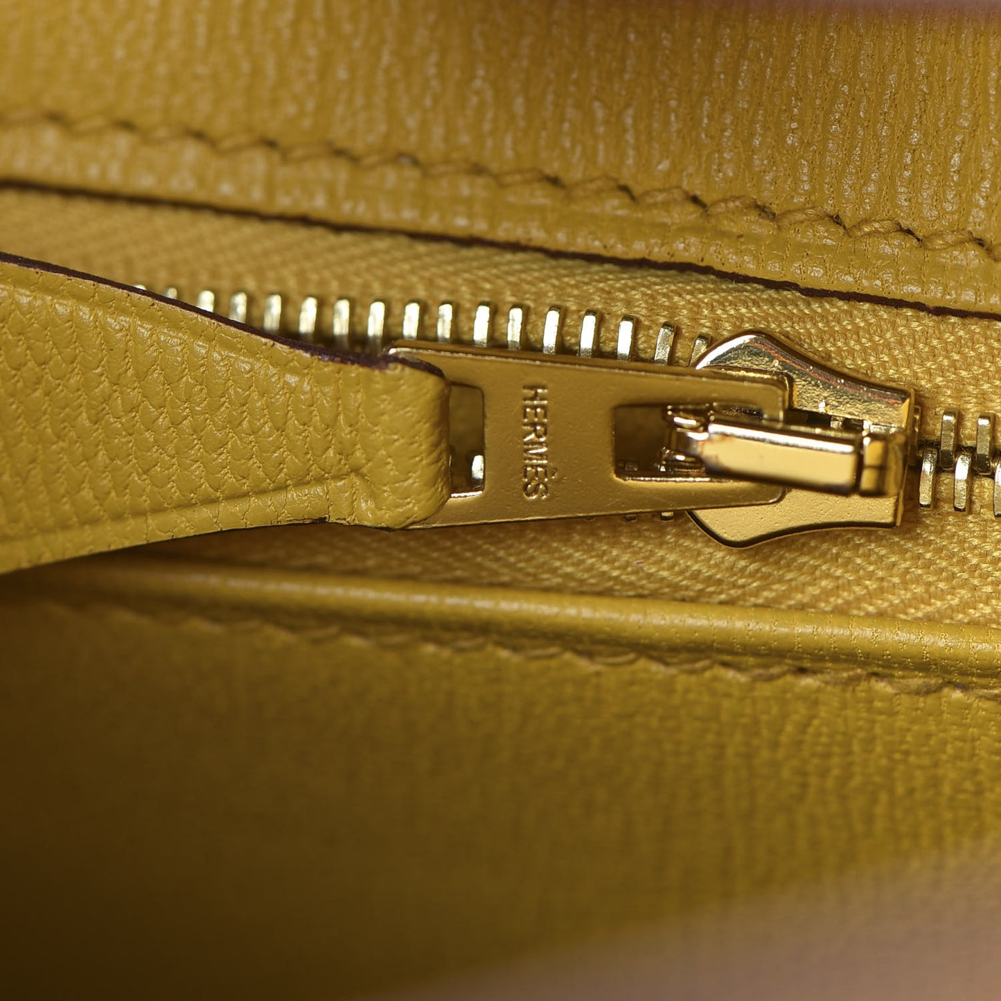 Matte Alligator Birkin 25 Jaune Ambre